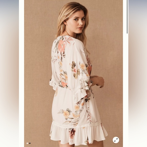 Anthropologie Plum Pretty Sugar Vista Flutter Bridal Robe Kimono  Floral XS/S - Picture 3 of 9